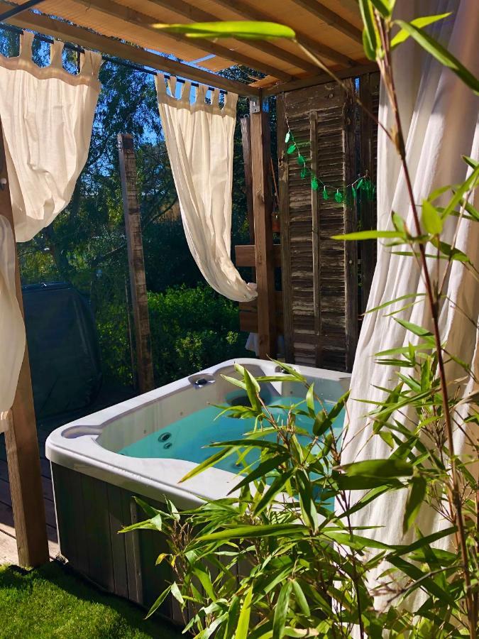 L'Oustaou B&B Piscine & Spa Besse-sur-Issole Екстер'єр фото