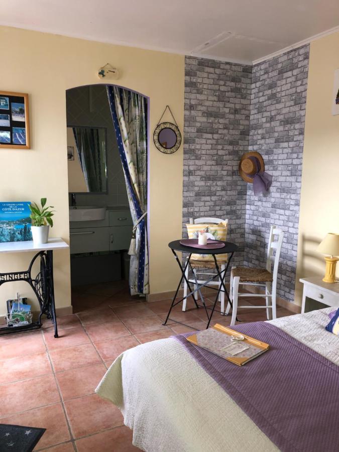 L'Oustaou B&B Piscine & Spa Besse-sur-Issole Екстер'єр фото