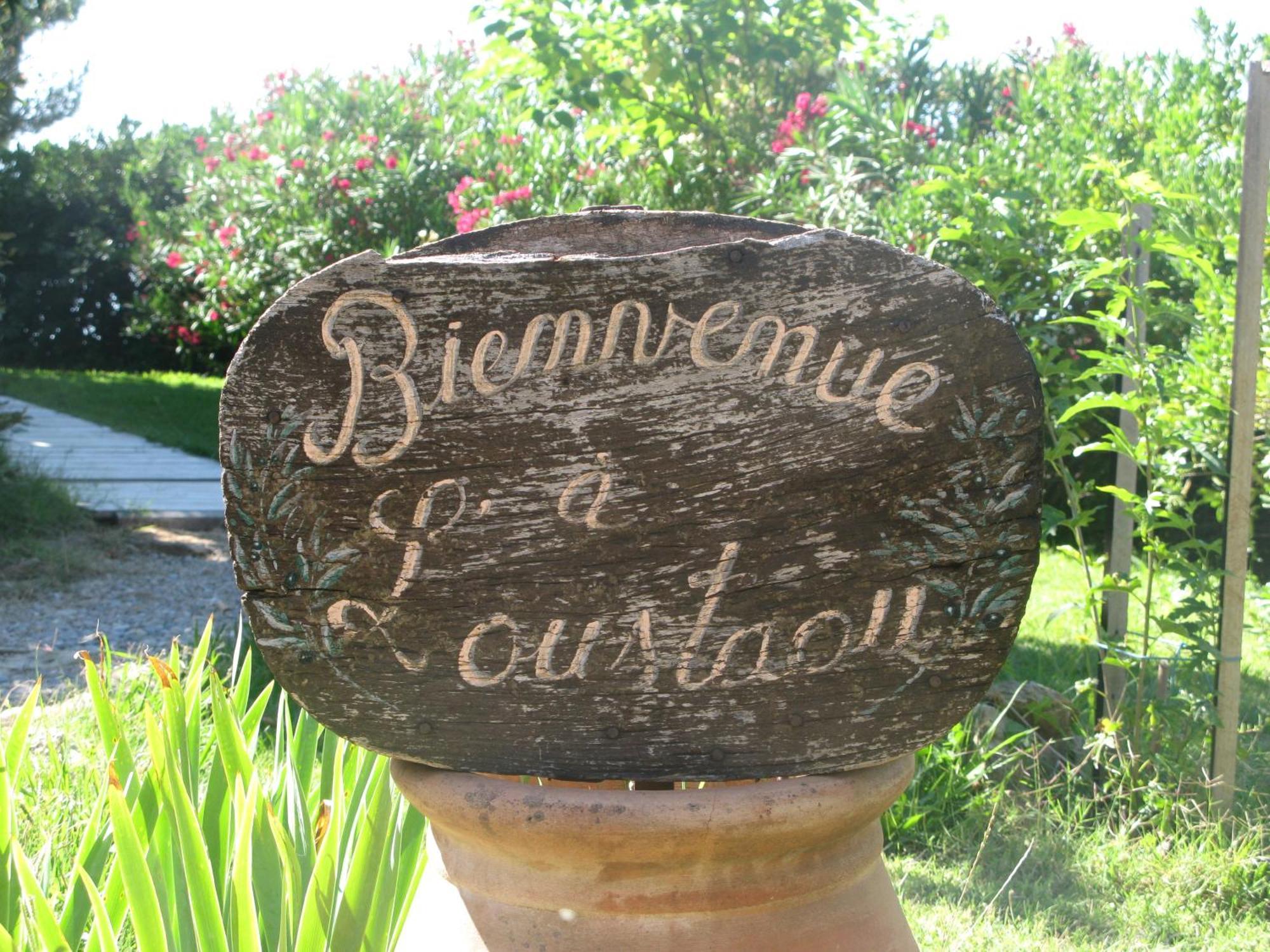 L'Oustaou B&B Piscine & Spa Besse-sur-Issole Екстер'єр фото
